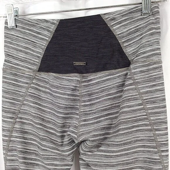 prAna Bohemio 7/8 Leggings Women's Size Small Gray Black - Picture 8 of 12